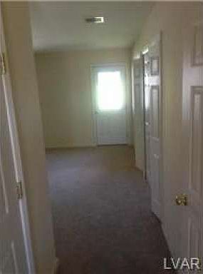 2nd image of 2440 Hawthorn Dr