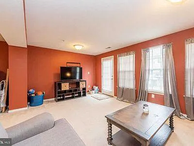 7058 Oak Grove Way — Photo 35