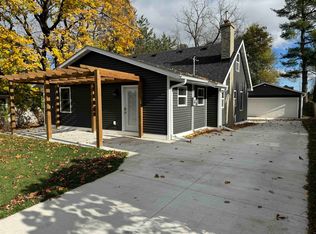 5409 Woodley Ln, Madison, WI 53713