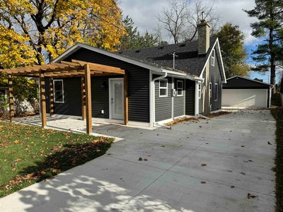 5409 Woodley Ln, Madison, WI, 53713