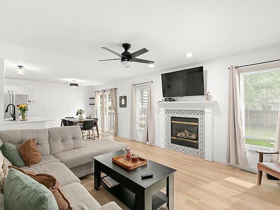 3rd image of 3509 Brook Ridge Ct