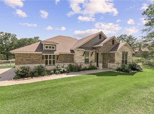 17256 Cedar Springs Ct, College Station, TX 77845