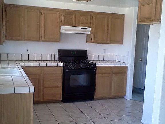 2nd image of 6925 Walpole Ave
