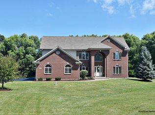 1501 Christine Dr, Sycamore, IL 60178