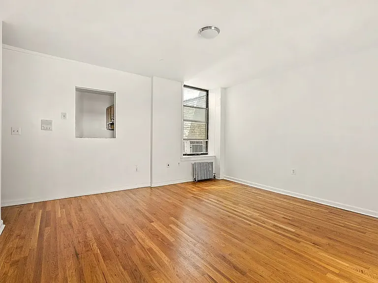 451 W 166th St #5C — Photo 7