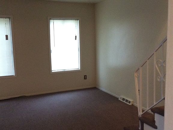 4th image of 4019 Catalpa St