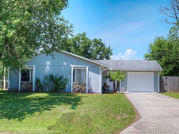 2nd image of 3034 Woodland Dr