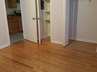 7848 S Coles Ave APT 1A, Chicago, IL 60649