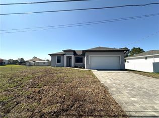 2605 10th St SW, Lehigh Acres, FL 33976