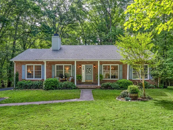 3 Condor Rd, Palmyra, VA 22963