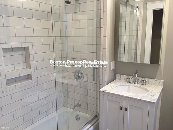 30 Montebello Rd. #3 Boston - Jamaica Plain Unit Photo 2