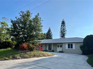 2955 Binnacle Dr, Naples, FL 34103