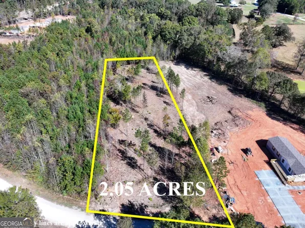 939 W Leatherwood Rd, Toccoa, GA 30577