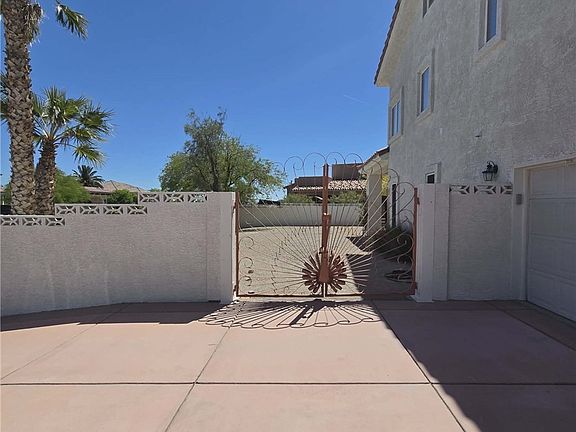 4th image of 4755 N Grand Canyon Dr