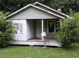 138 Church St, Harleyville, SC 29448