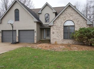 9345 Eleven Mile Rd, Ceresco, MI 49033