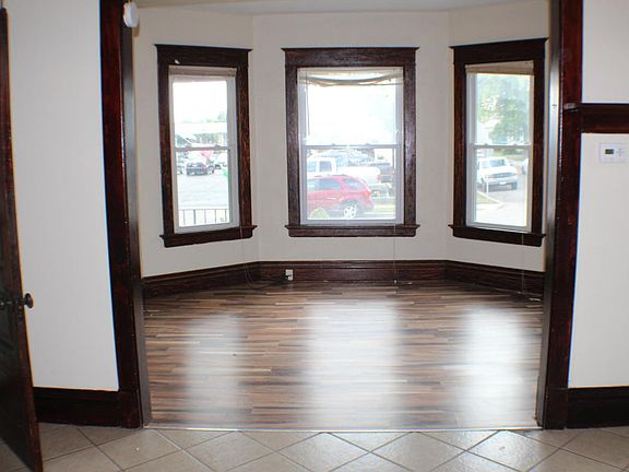 2nd image of 2732 W Hayes Ave #2734