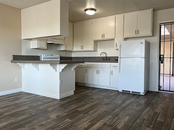 5th image of 4201 Cleveland Ave #6