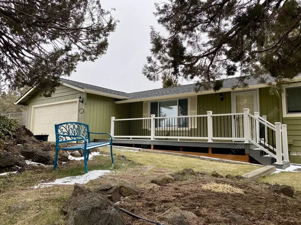 63663 Boyd Acres Rd, Bend, OR 97701