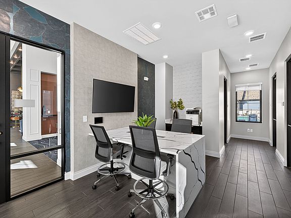 5th image of 1200 Duff Dr #1105