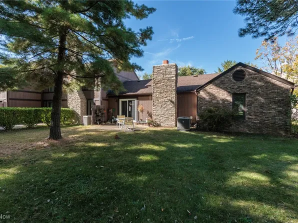 5179 Park Dr, Medina, OH 44256