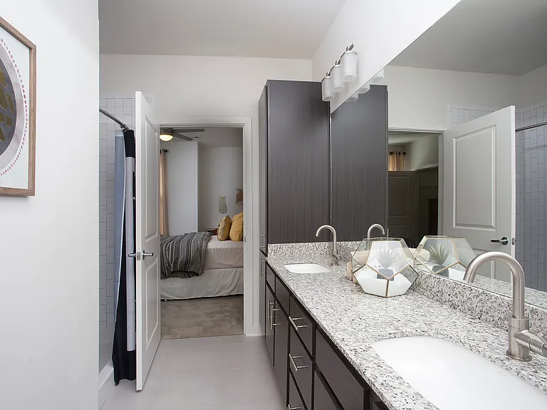 Robley Place Apartments — Photo 18
