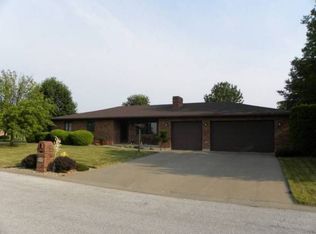 1640 Silverthorne Dr, Quincy, IL 62305