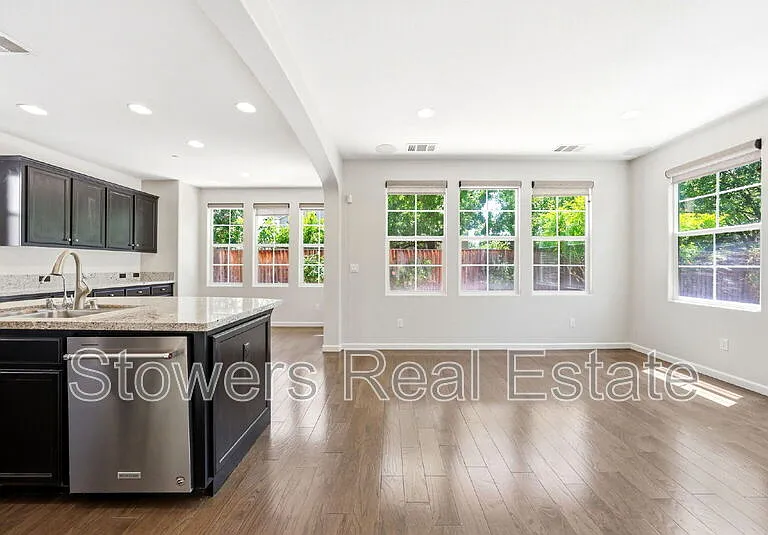 4502 Butterfly Creek Rd — Photo 42