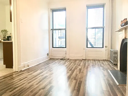 Rented by D'Andrea Craig Realty | media 2