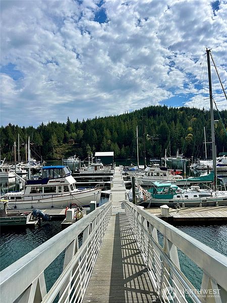 2nd image of 101 Pleasant Harbor Marina #C-21