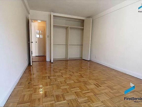 4th image of 141 E 89th St APT 4D