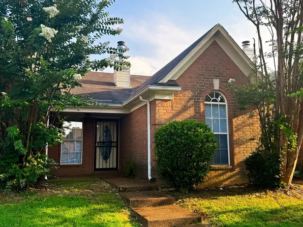 6883 Manslick Rd, Cordova, TN 38018
