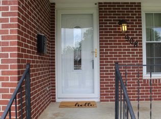 908 W Pitcher St, Nevada, MO 64772