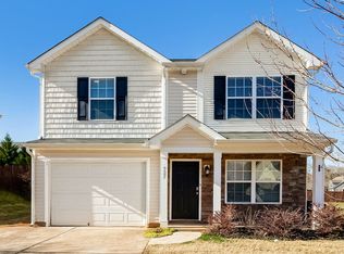 927 River Trail Rd, Lowell, NC 28098