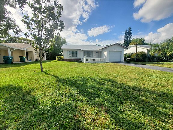 2nd image of 7003 NW 94th Terrace