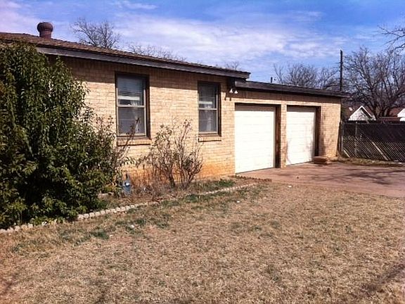 5th image of 2241 Ross Ave