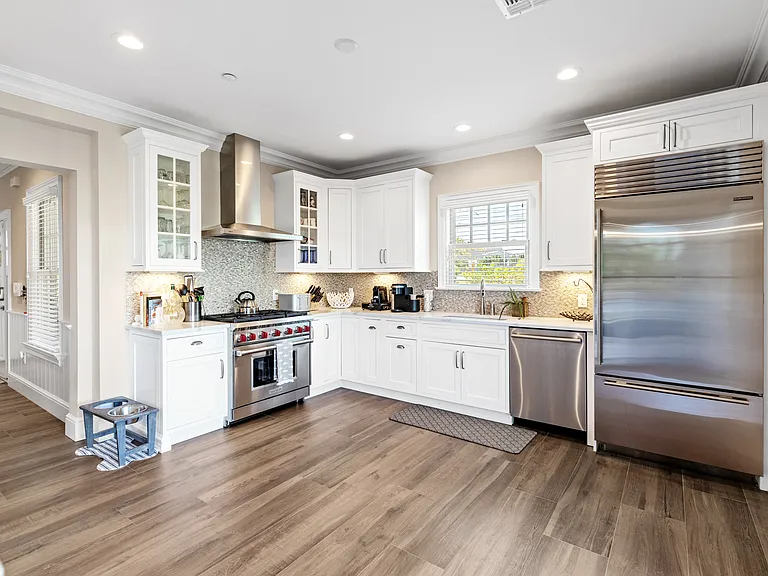 1 Village Green Dr — Photo 7