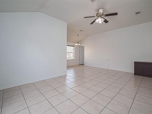 4th image of 17046 Applecross Ln