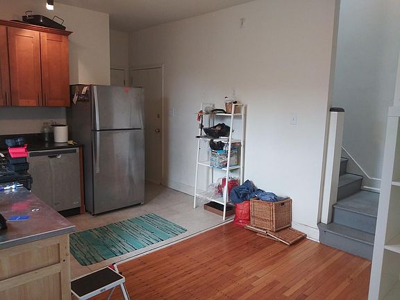 2nd image of 4653 Hazel Ave #3F