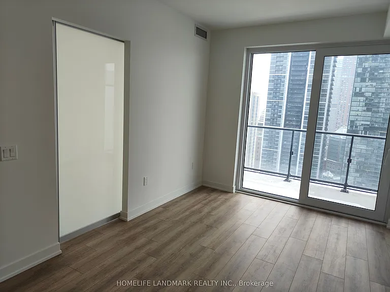 634 Church St #2206 — Photo 4