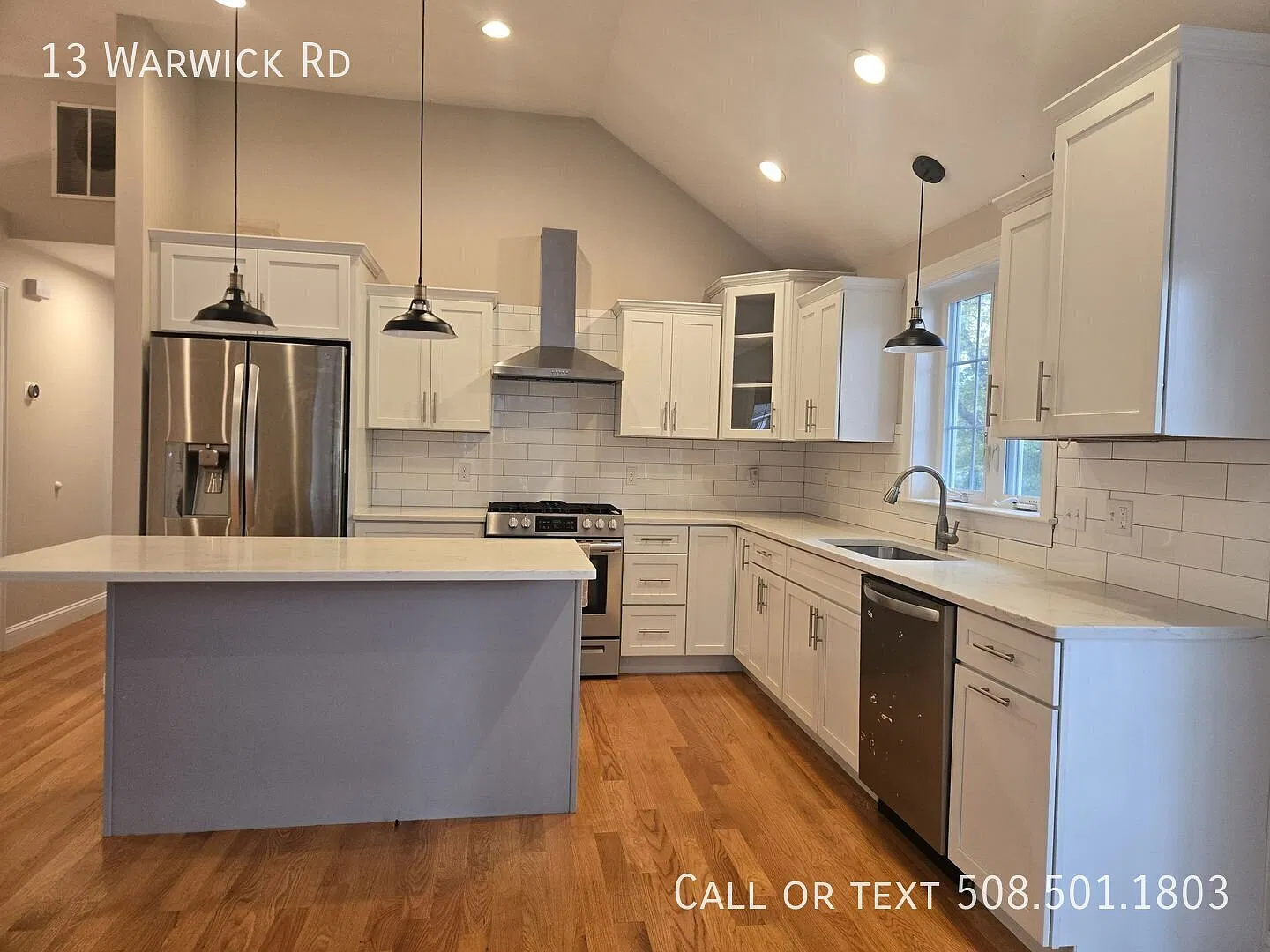 Beautiful 3-Bedroom Home Built in 2018 2-Car Garage & Electricity Included! — Photo 3