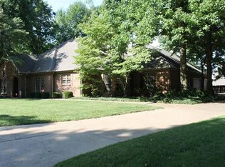 7455 W Timberview Dr, Newburgh, IN 47630