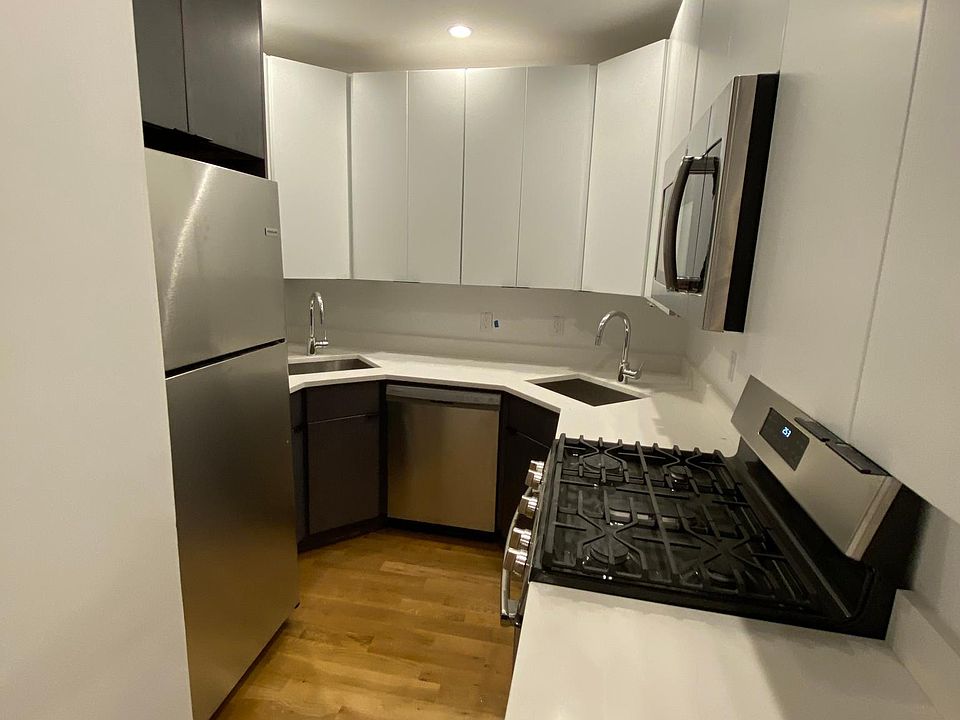 1st image of 1847 E 13th St Floor 2