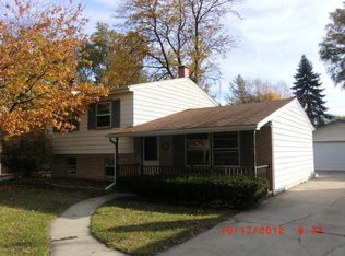 1019 N Oakwood St, Griffith, IN 46319