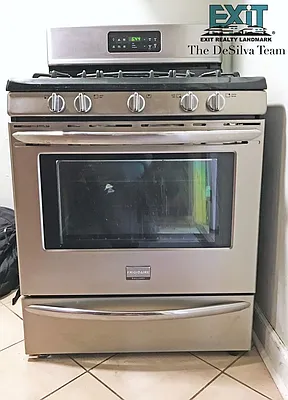 Rented by Exit Realty Landmark | media 35