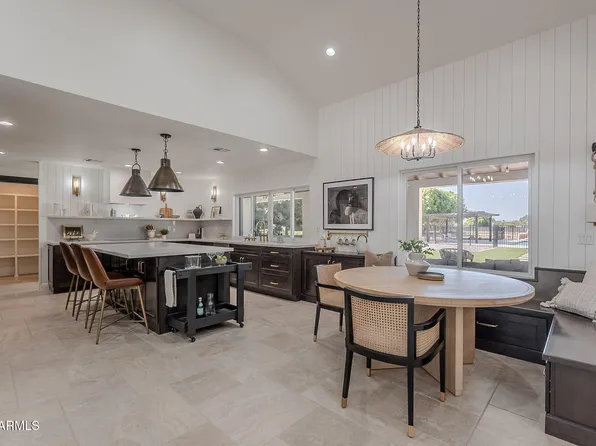 2724 W COLT Road, Chandler, AZ 85224