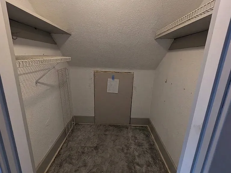 1444 Woodland Ave — Photo 20