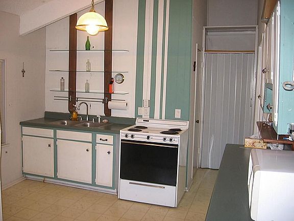 5th image of 16708 Montego Way