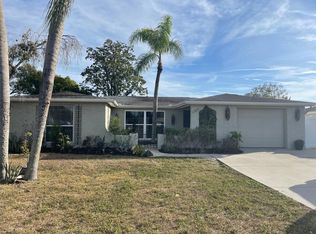 10200 Regency Park Blvd, Pt Richey, FL 34668