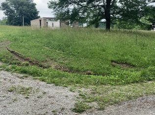 140 Cannon Rd, Palmer, TN 37365